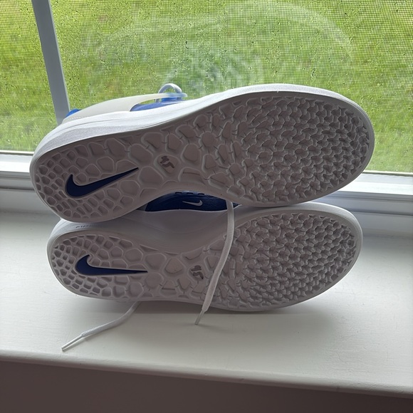 Nike air SB Nyjah 3 skate shoes 8.5 brand new royal blue white athletic sneakers - Picture 6 of 11